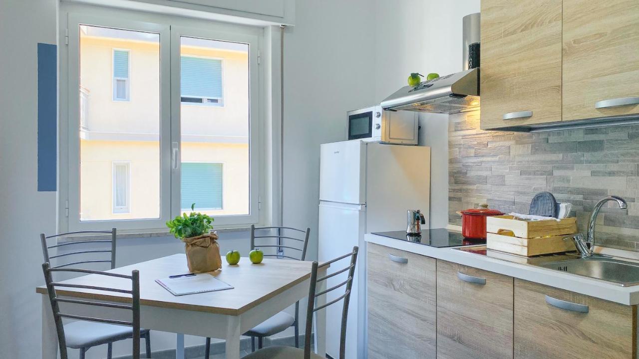 Babyaccommodation Family Panoramic II Pietra Ligure Exterior photo