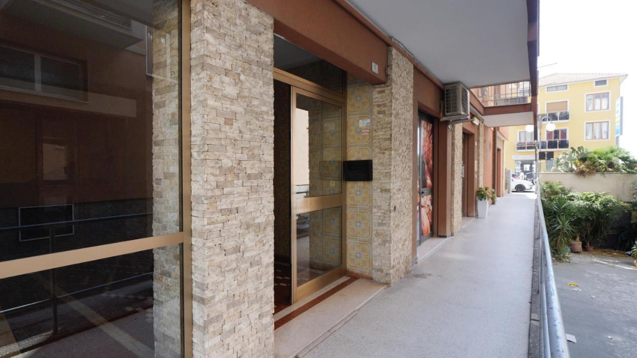 Babyaccommodation Family Panoramic II Pietra Ligure Exterior photo