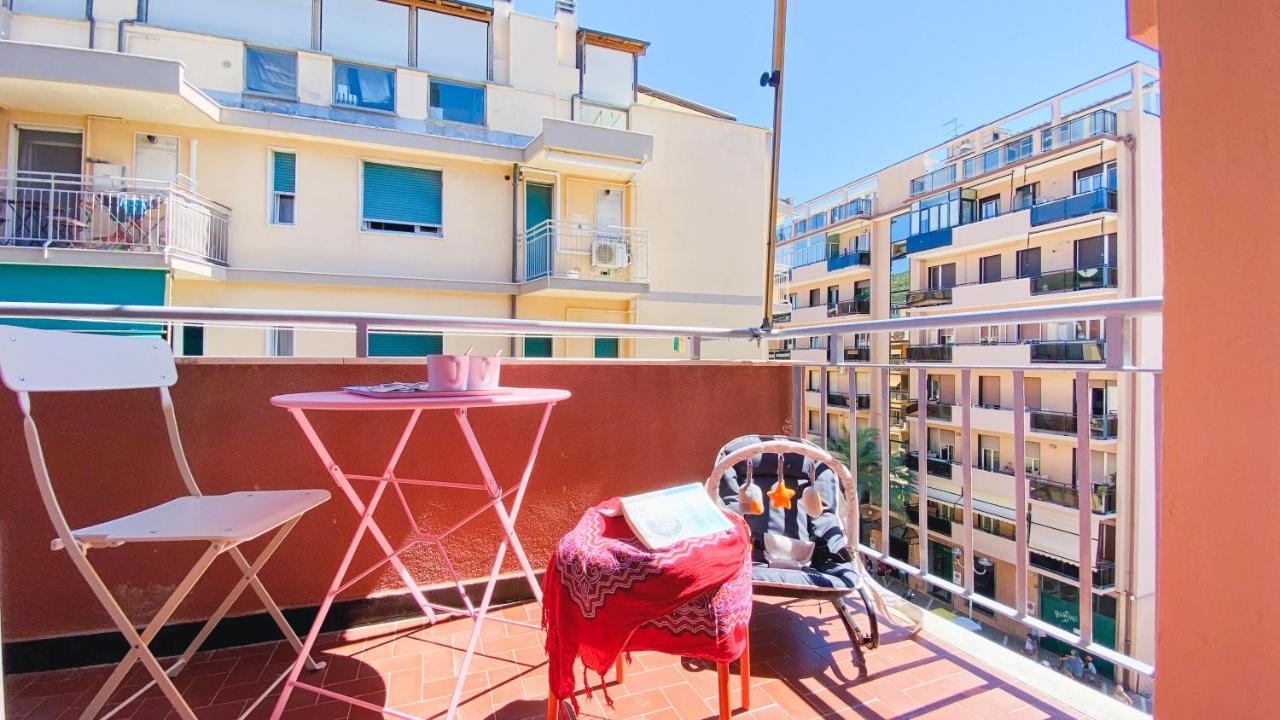 Babyaccommodation Family Panoramic II Pietra Ligure Exterior photo
